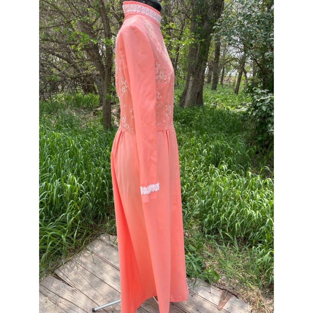 Vintage Peach Floral 1970s Long Maxi Dress Size Medium - Picture 16 of 16